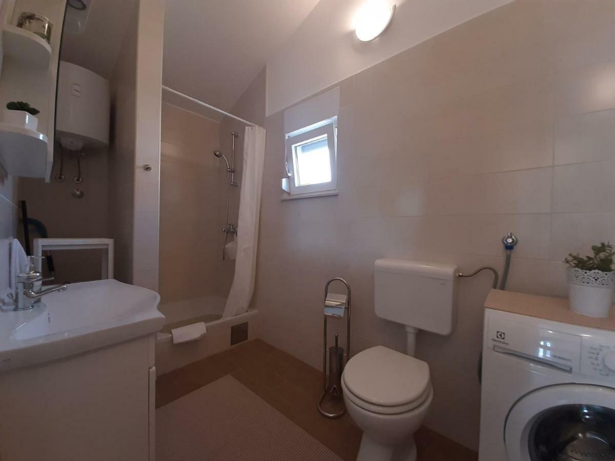 Apartman S Pogledom Ždrelac 외부 사진